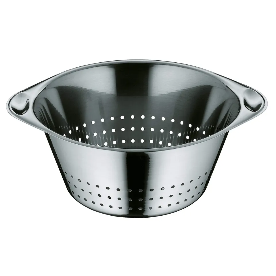 wmf-gourmet-sieb-edelstahl-24-cm-seiher-mit-gro-en-l-chern-aus-cromargan-edelsta image 1