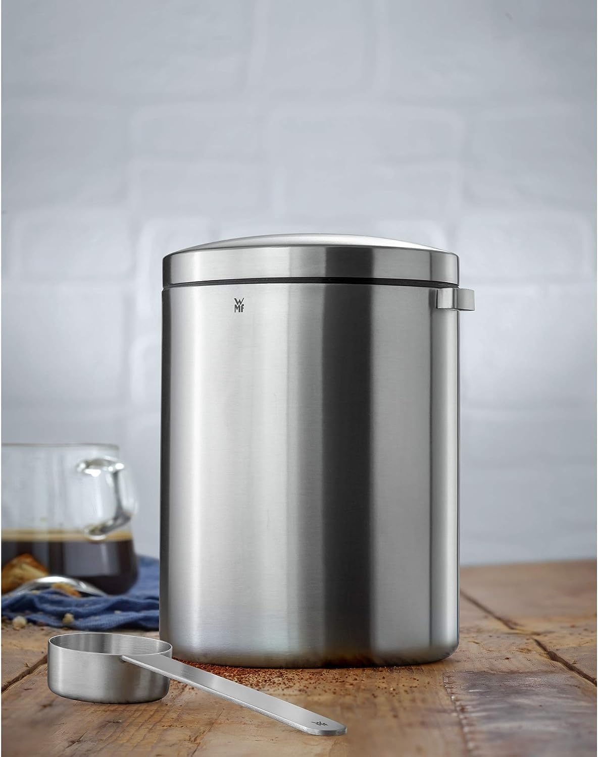 wmf-kult-tee-und-kaffeedose-500-g-mit-ma-l-ffel-cromargan-edelstahl-mattiert-aro image 2