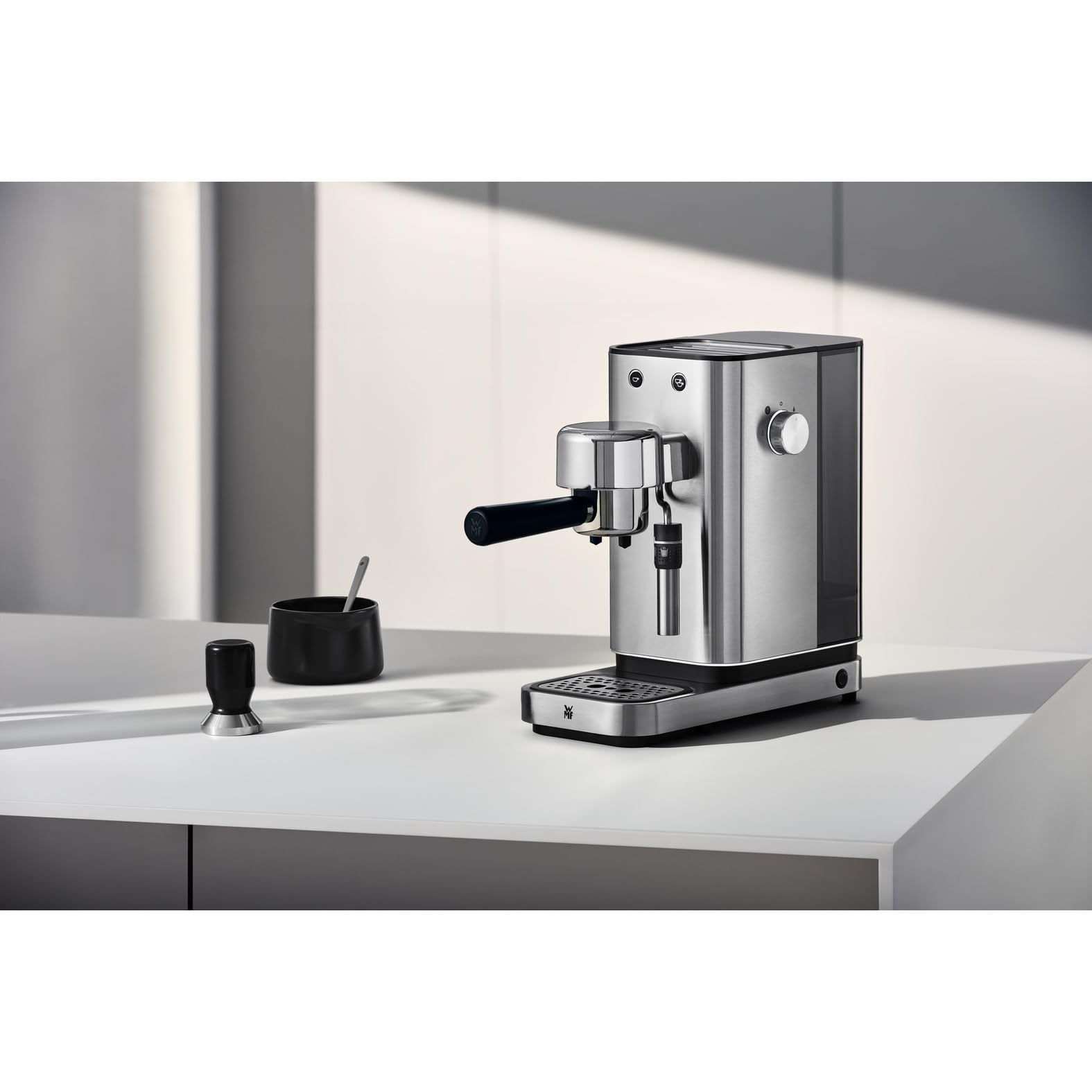 wmf-lumero-siebtr-germaschine-kompakte-espressomaschine-aus-cromargan-edelstahl- image 2