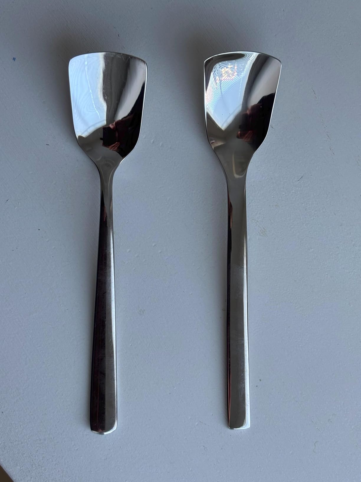 Schneidet Eis wie ein Messer
