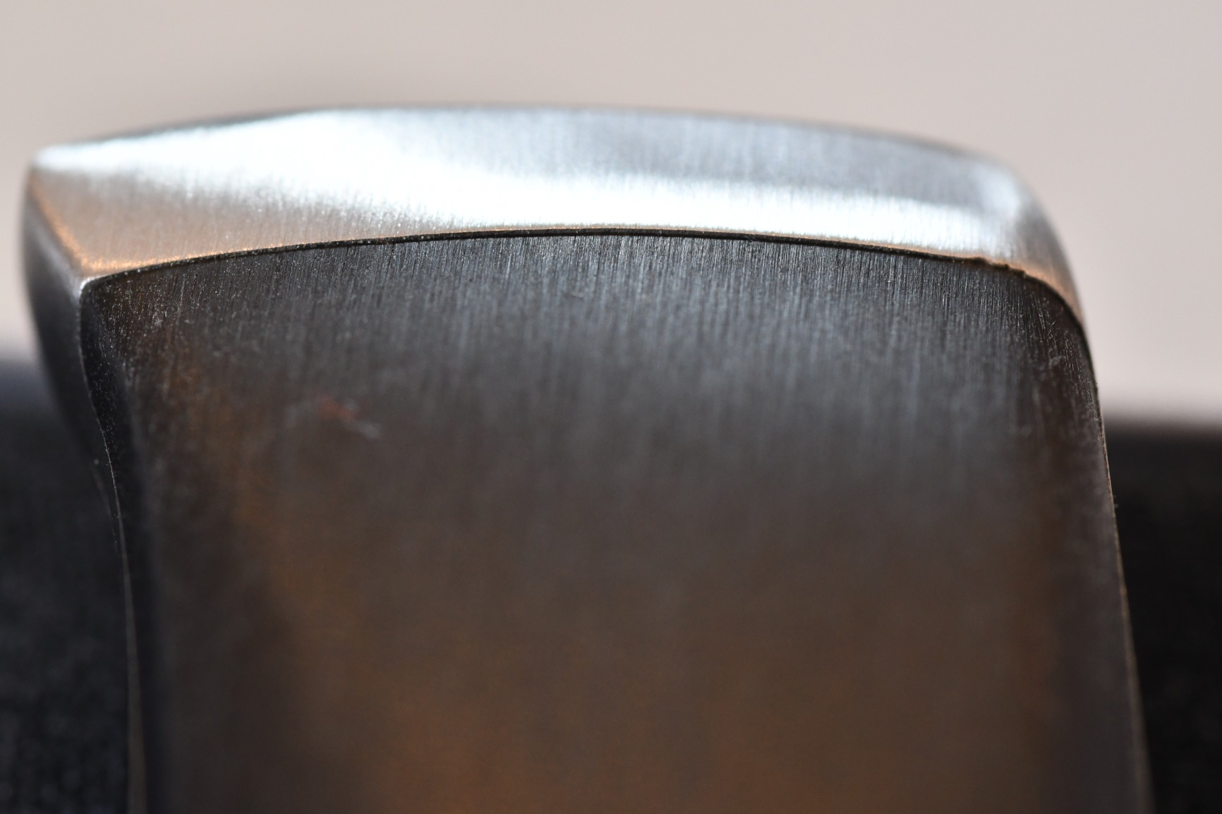 Kraftvolles Messer