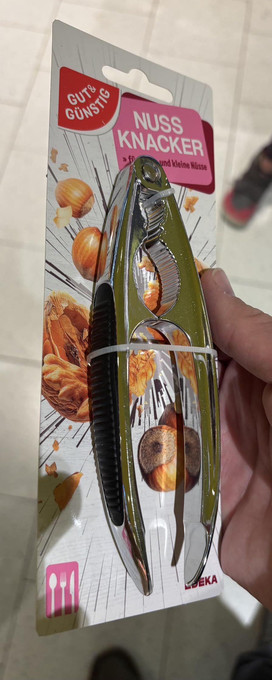 Knackt wie ein Profi