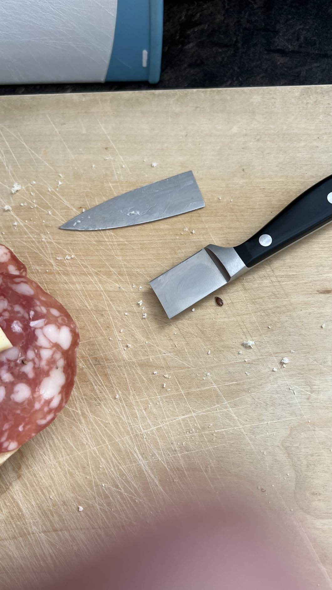 Sehr gutes Allzweckmesser