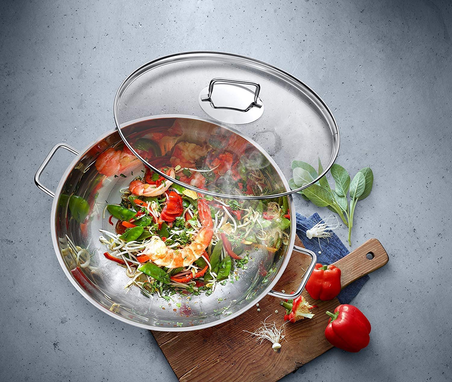 wmf-macao-wok-set-2-teilig-36-cm-mit-glasdeckel-induktion-wokpfanne-aus-cromarga image 2